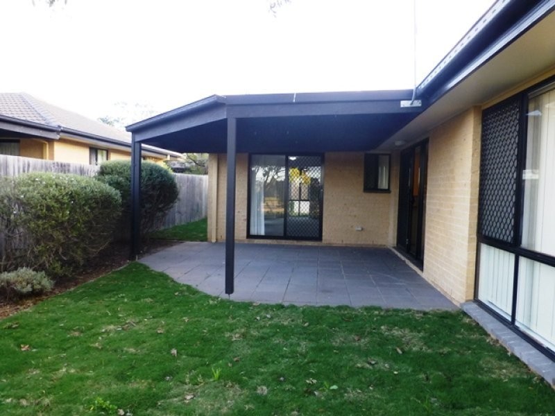2/121 Streeton Drive, Stirling ACT 2611