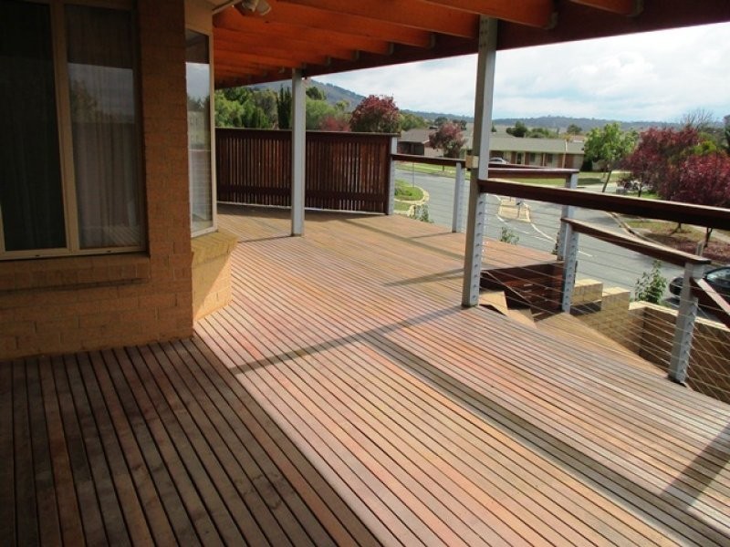 11 Burrumarra Avenue, Ngunnawal ACT 2913