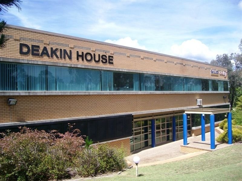 50 Geils Court, Deakin ACT 2600