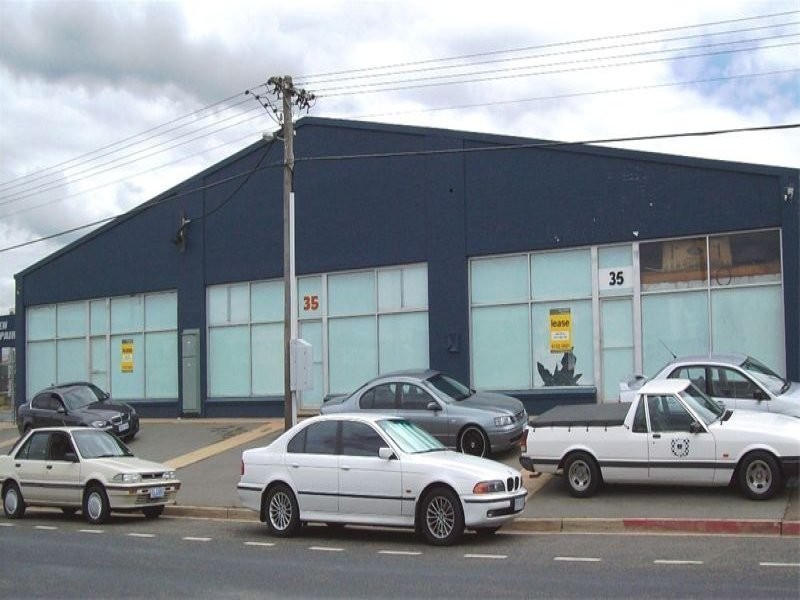 35 Kembla Court, Fyshwick ACT 2609