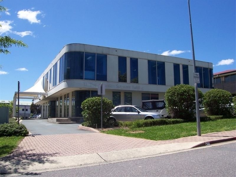 13 Napier Close, Deakin ACT 2600