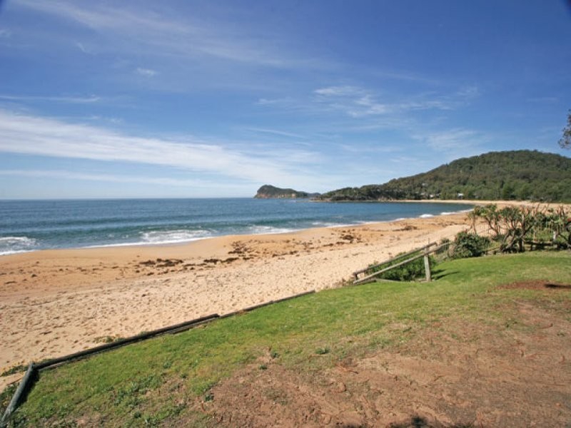 16 Coral Crescent, Pearl Beach NSW 2256