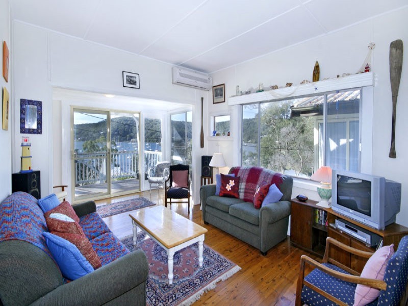 34 Heath Road, Hardys Bay NSW 2257