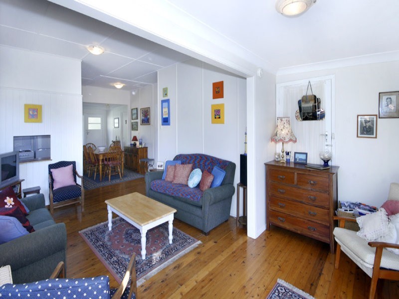 34 Heath Road, Hardys Bay NSW 2257