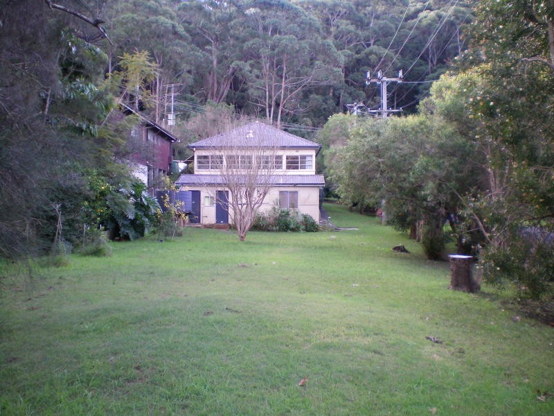 61 Hardys Bay Parade, Killcare NSW 2257