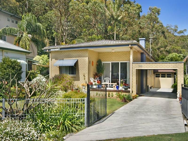 106 Araluen Drive, Hardys Bay NSW 2257