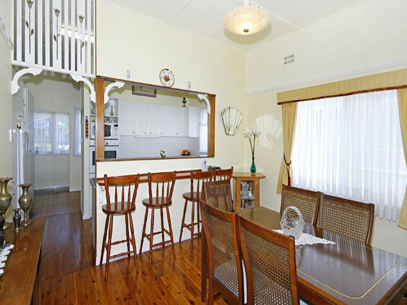106 Araluen Drive, Hardys Bay NSW 2257