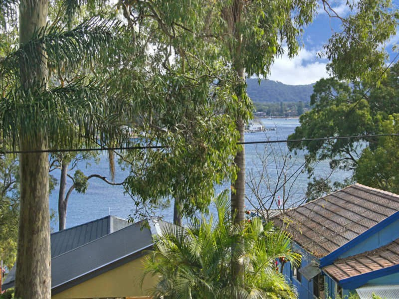 100 Heath Road, Pretty Beach NSW 2257