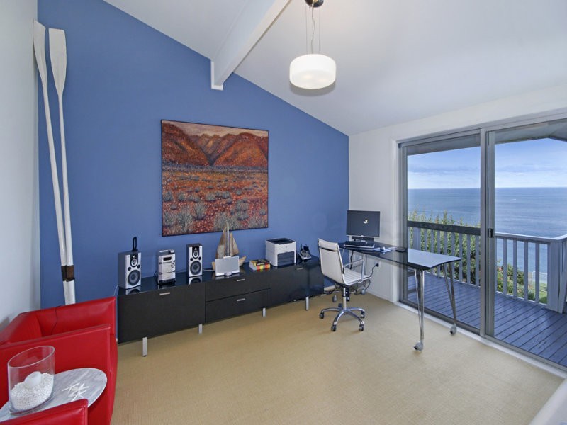 8 MacDonald Street, Killcare Heights NSW 2257