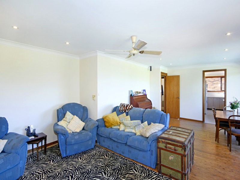 100 The Scenic Rd, Killcare Heights NSW 2257