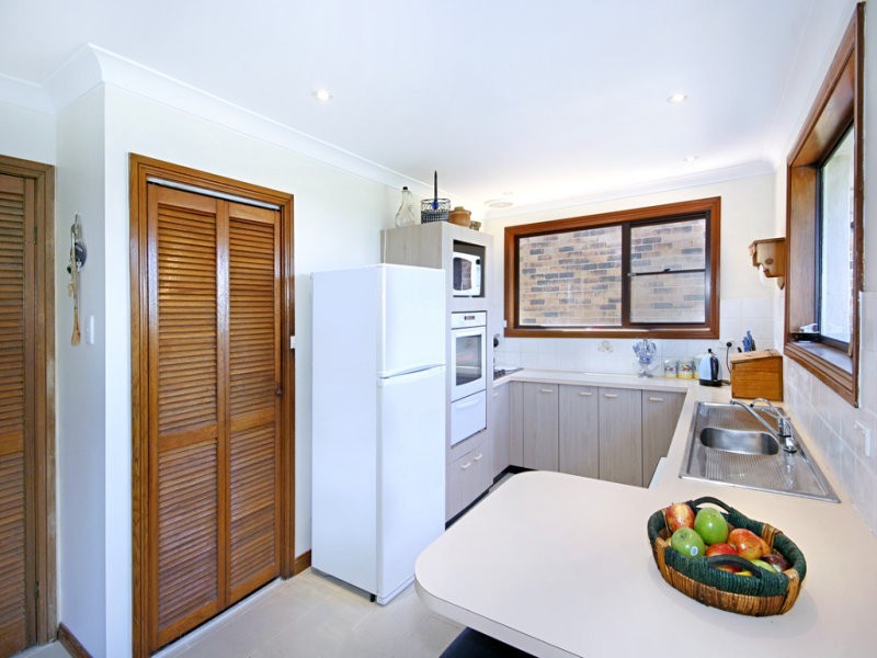 100 The Scenic Rd, Killcare Heights NSW 2257