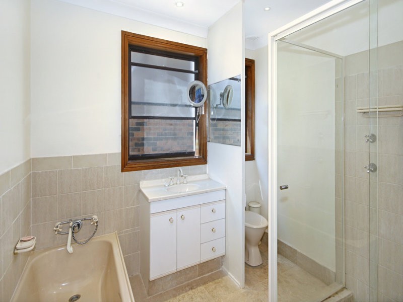 100 The Scenic Rd, Killcare Heights NSW 2257