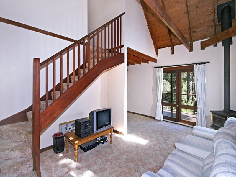 7 Wards Hill Road, Killcare Heights NSW 2257