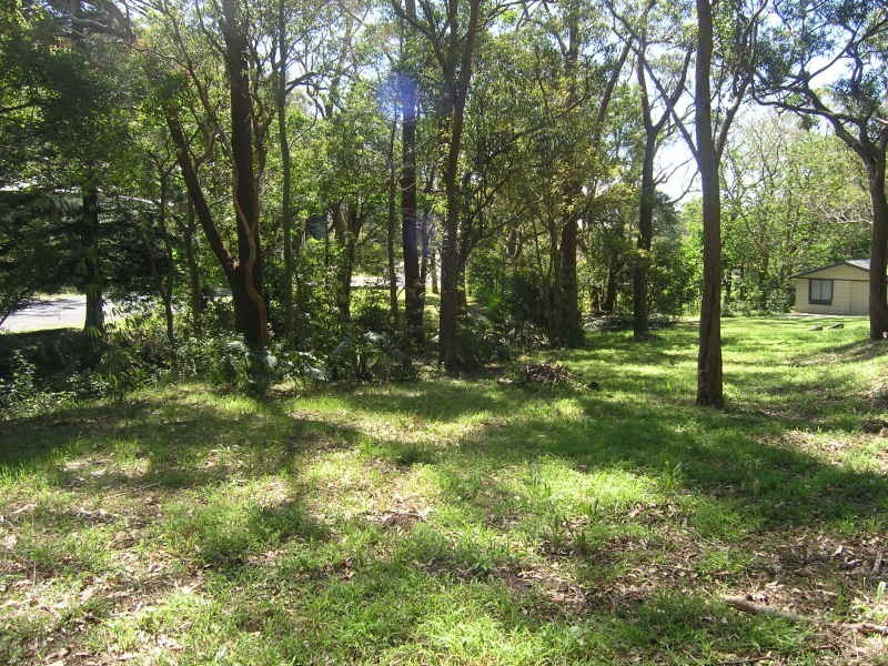 12 Heath Road, Hardys Bay NSW 2257