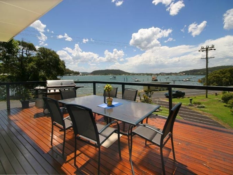6 Pretty Beach Road, Pretty Beach NSW 2257