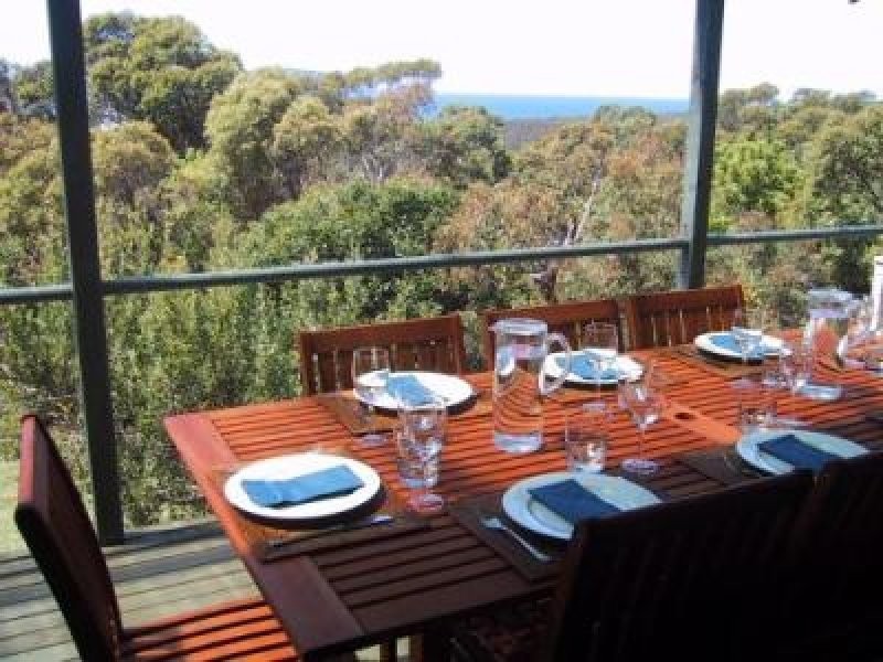 37 Beachview Esplanade, Macmasters Beach NSW 2251