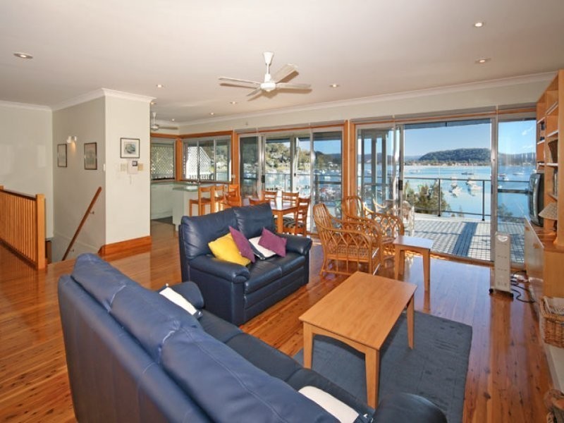 32 Araluen Drive, Hardys Bay NSW 2257