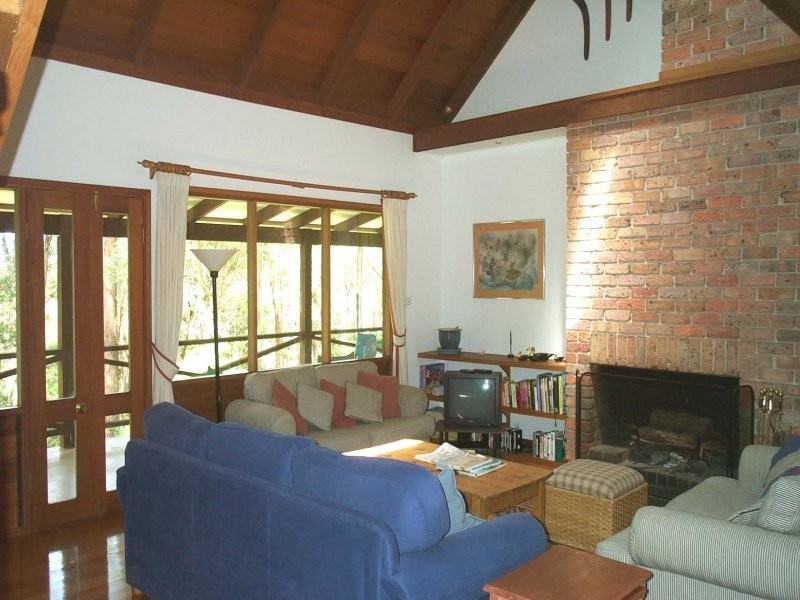 313 The Scenic Rd, Macmasters Beach NSW 2251