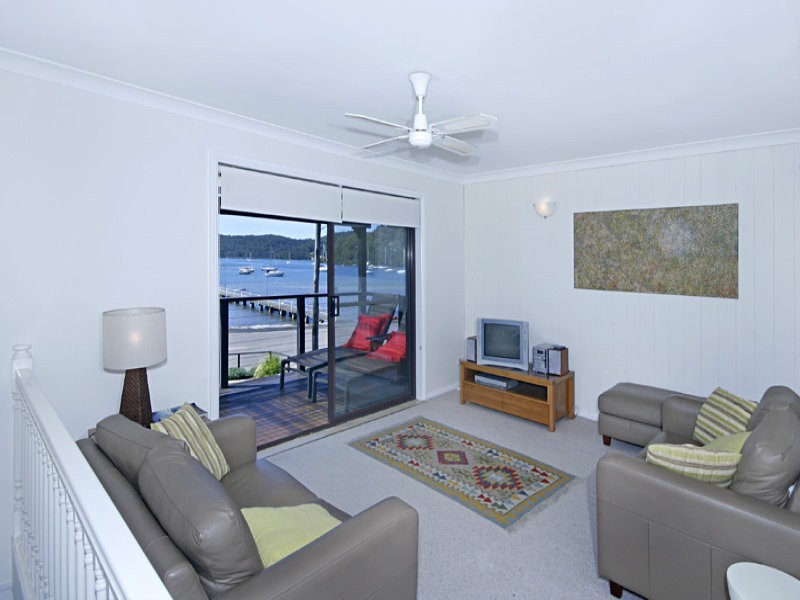 36 Pretty Beach Road, Pretty Beach NSW 2257