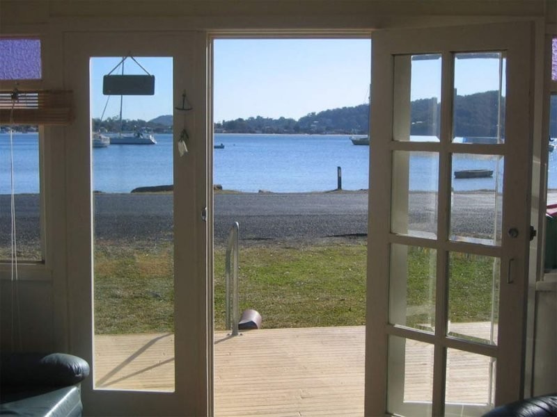 21 Pretty Beach Road, Pretty Beach NSW 2257