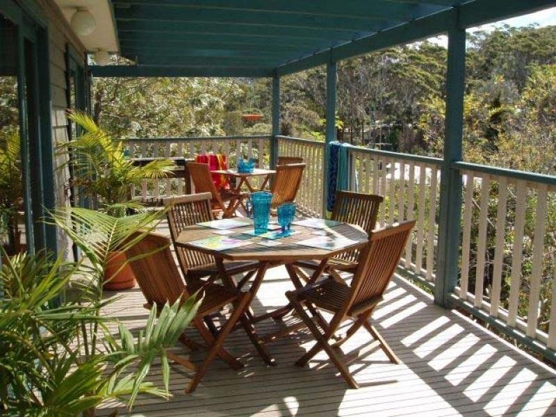 5 Seasound Crescent, North Avoca NSW 2260