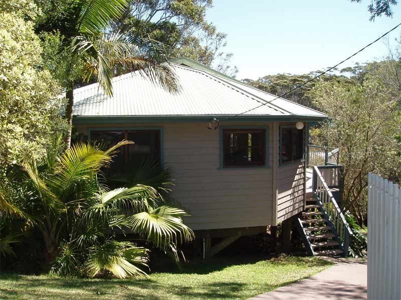 5 Seasound Crescent, North Avoca NSW 2260