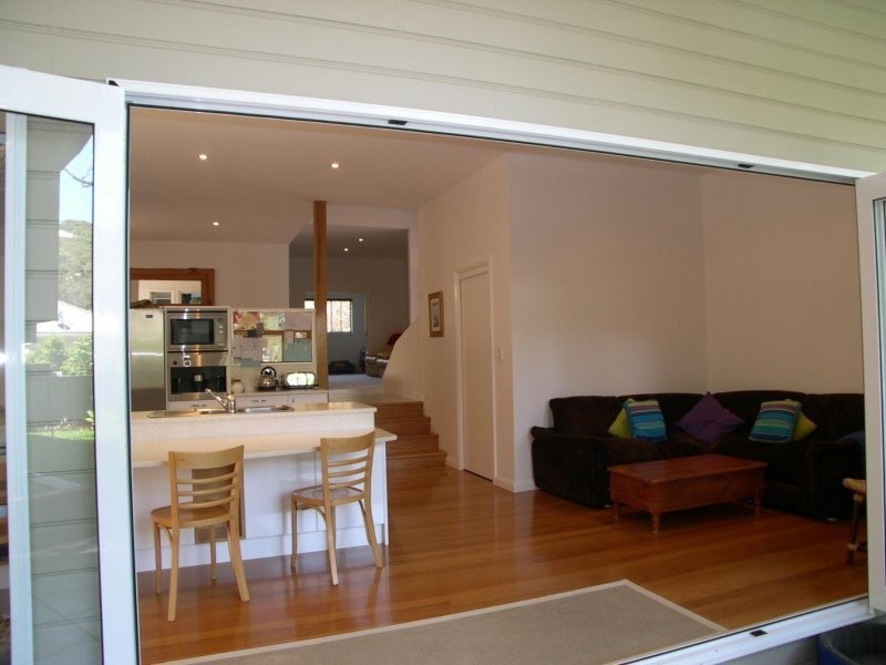 4 Putty Beach Drive, Killcare NSW 2257