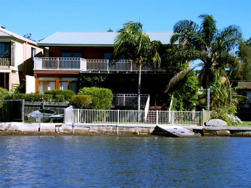 11 Village Road, Saratoga NSW 2251