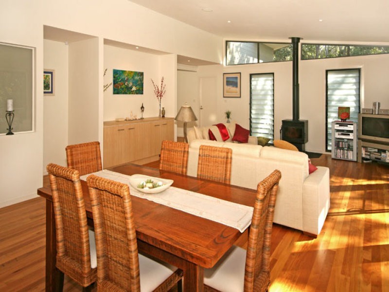 25 Beachview Esplanade, Macmasters Beach NSW 2251