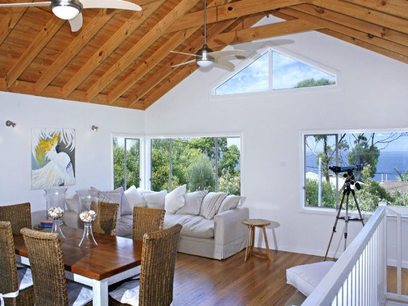 7 Smithy Street, Killcare Heights NSW 2257