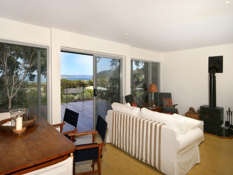 10 Anthony Crescent, Killcare NSW 2257