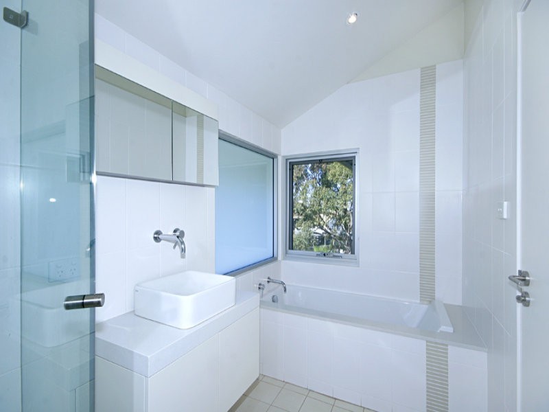 60 The Scenic Road, Killcare Heights NSW 2257