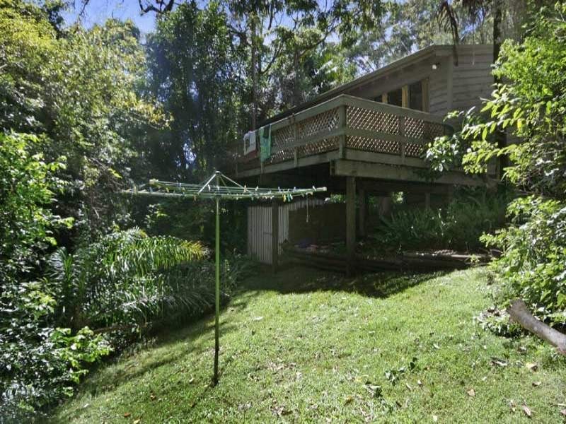 6 Tungarra Parade, Macmasters Beach NSW 2251