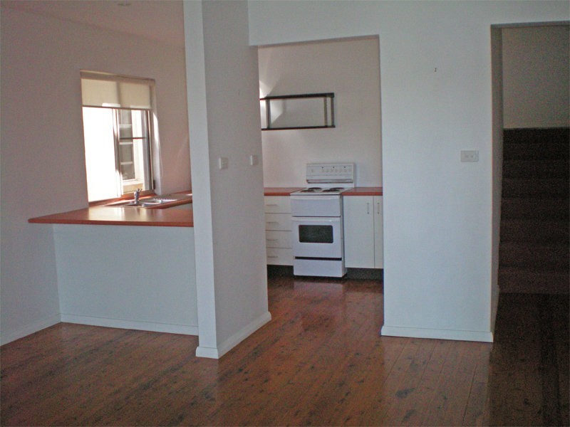 1/6 Nukara, Killcare NSW 2257