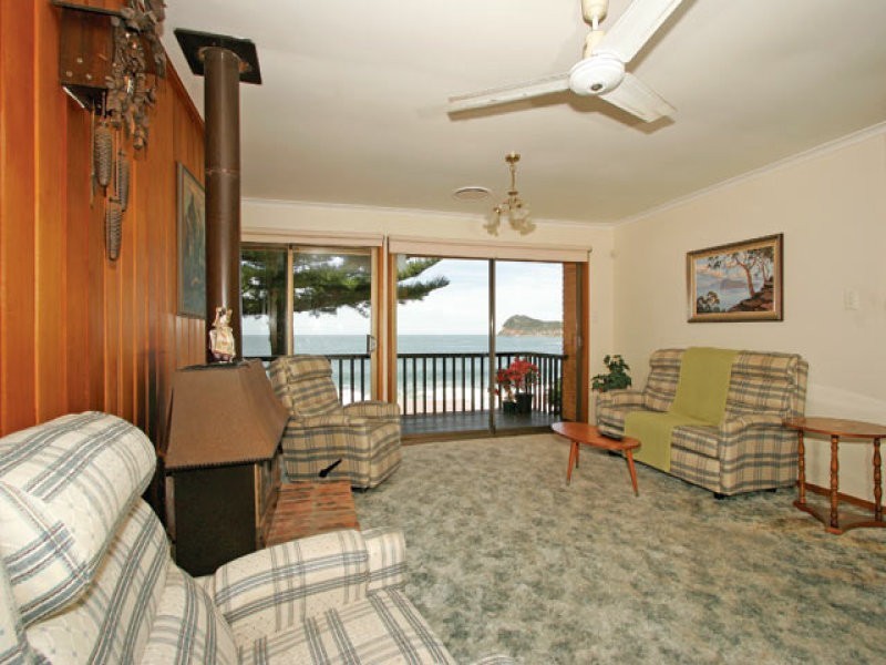 16 Coral Crescent, Pearl Beach NSW 2256