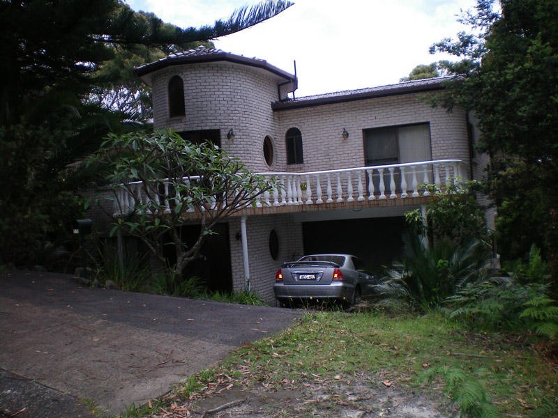 11 Namatjira Dr, Macmasters Beach NSW 2251