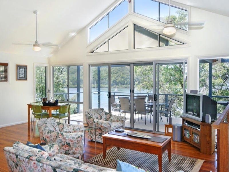 12 Fishermans Parade, Daleys Point NSW 2257