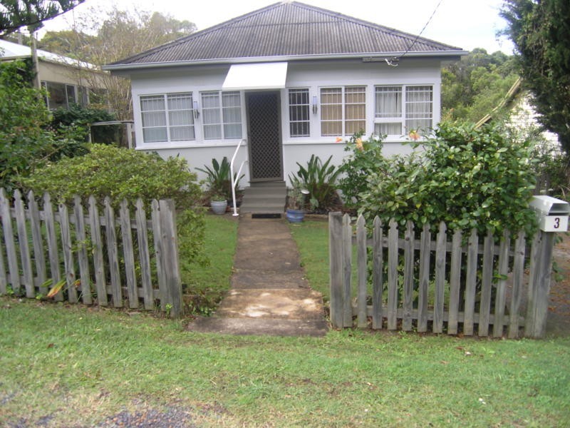 3 Beach Drive, Killcare NSW 2257