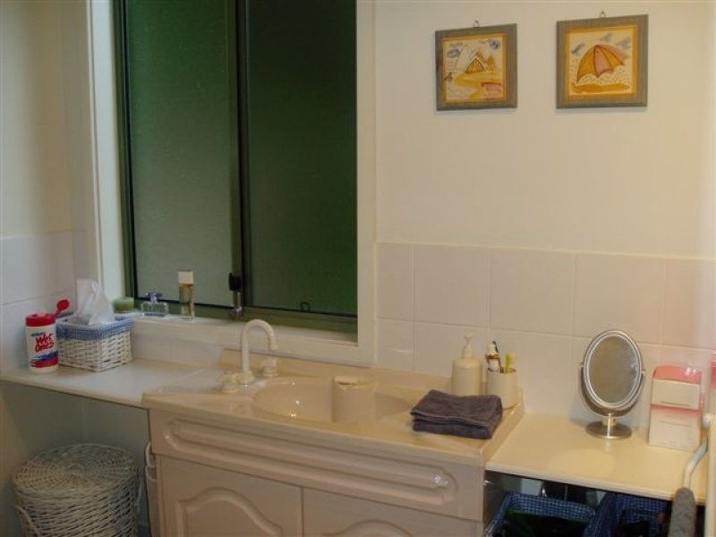 20 Heath Road, Hardys Bay NSW 2257