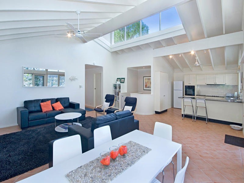 135 Heath Road, Pretty Beach NSW 2257