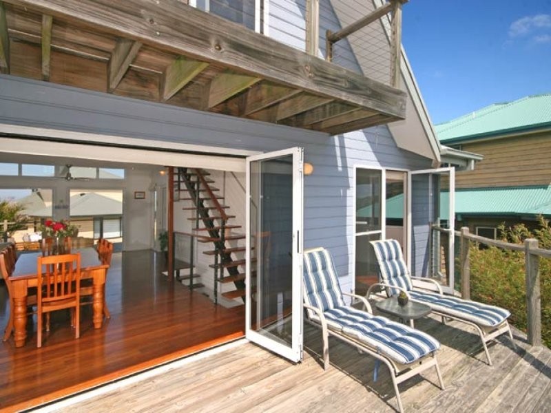 26 The Scenic Road, Killcare Heights NSW 2257