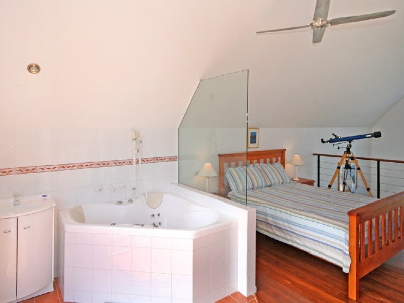 26 The Scenic Road, Killcare Heights NSW 2257