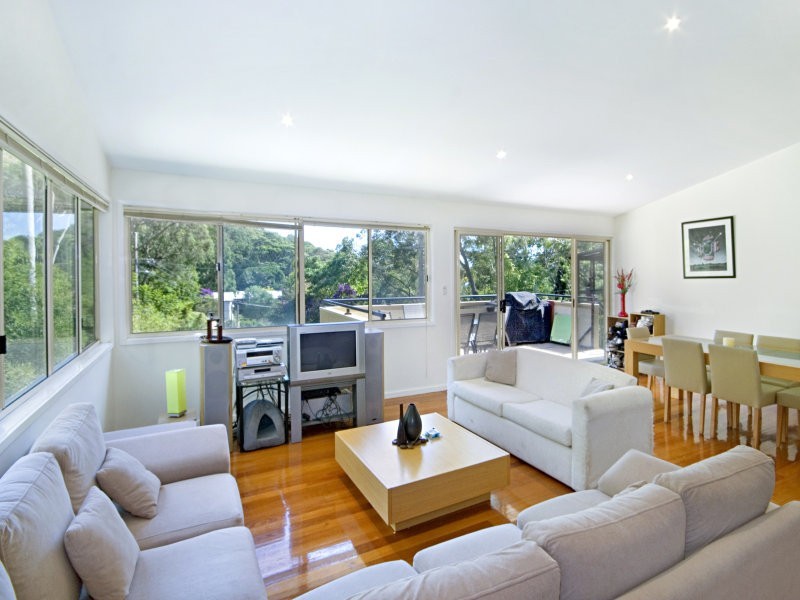 37 Highview Road, Pretty Beach NSW 2257