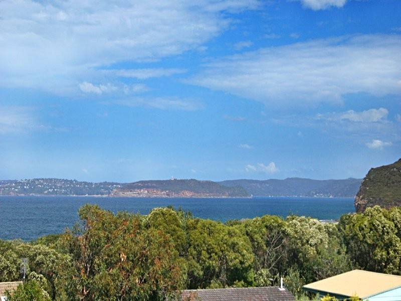 10 Anthony Crescent, Killcare NSW 2257
