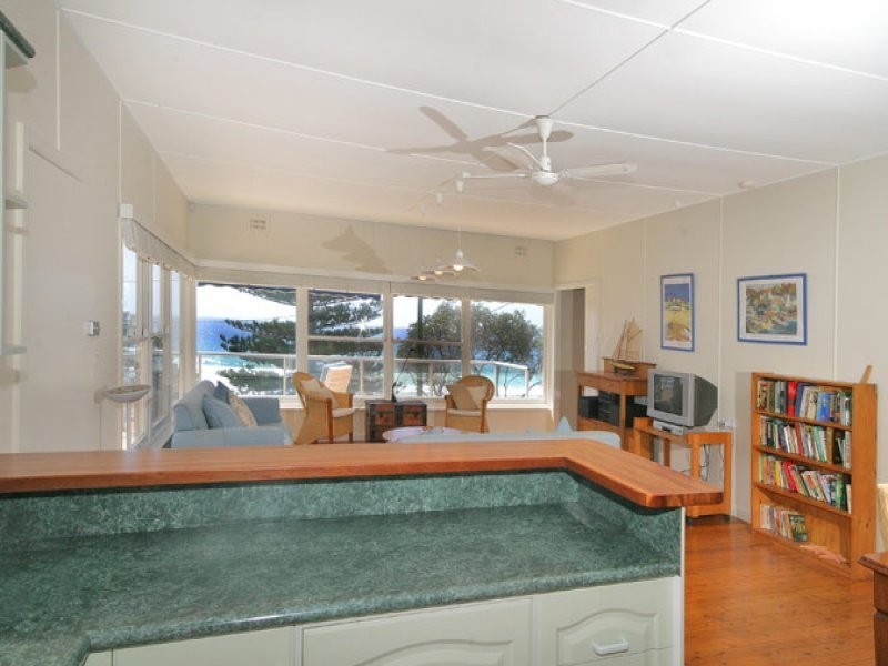 79 Marine Parade, Macmasters Beach NSW 2251