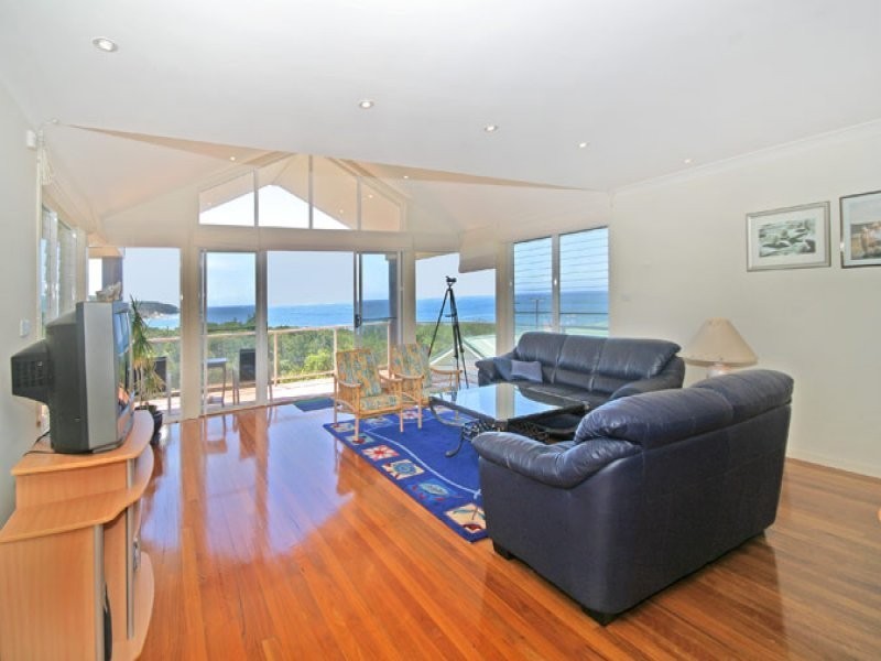 44 Beach Drive, Killcare NSW 2257