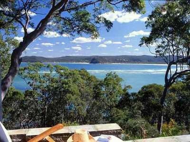 25 Highview Road, Pretty Beach NSW 2257