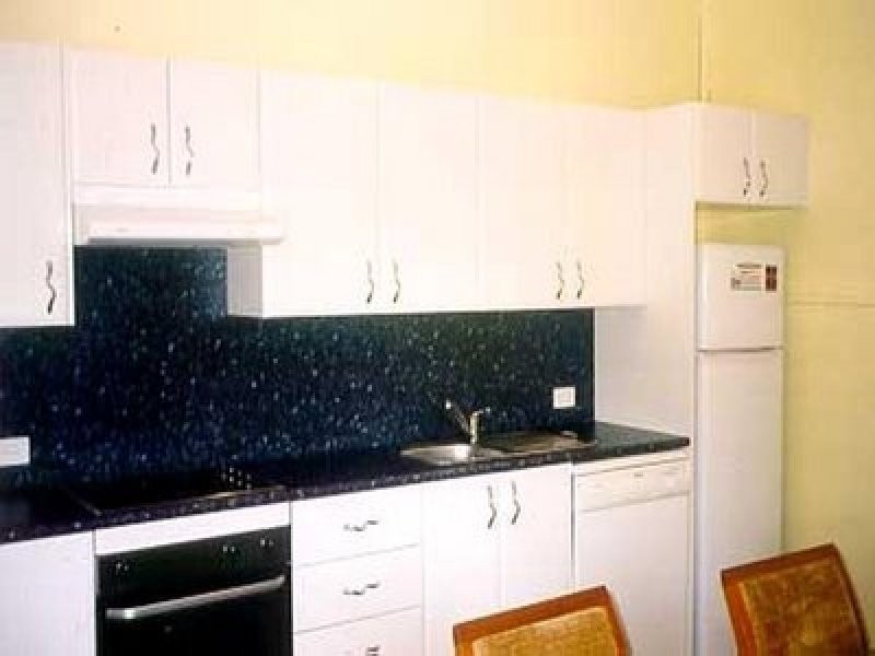 8 MacMaster Parade, Macmasters Beach NSW 2251