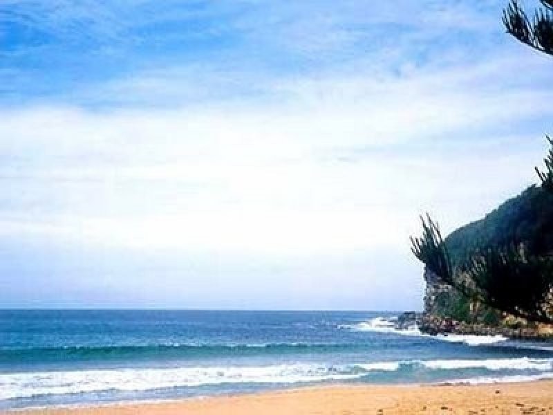 8 MacMaster Parade, Macmasters Beach NSW 2251