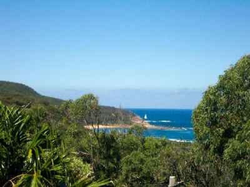 8 Grandview Crescent, Killcare NSW 2257